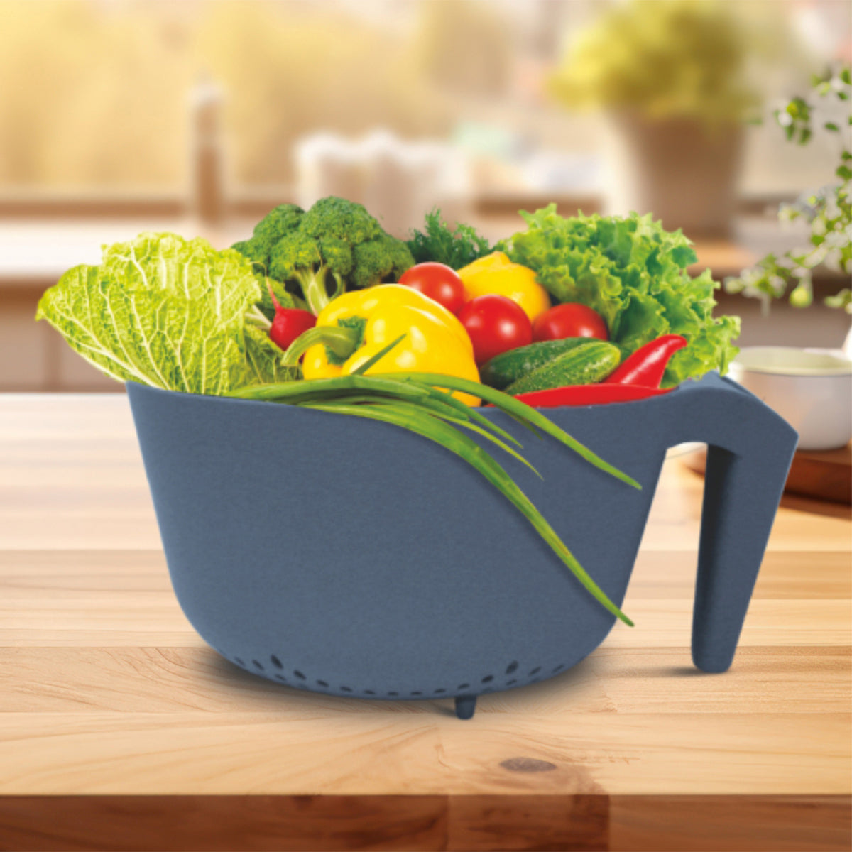 Colander with handle